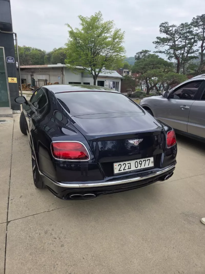 Bentley Continental GT