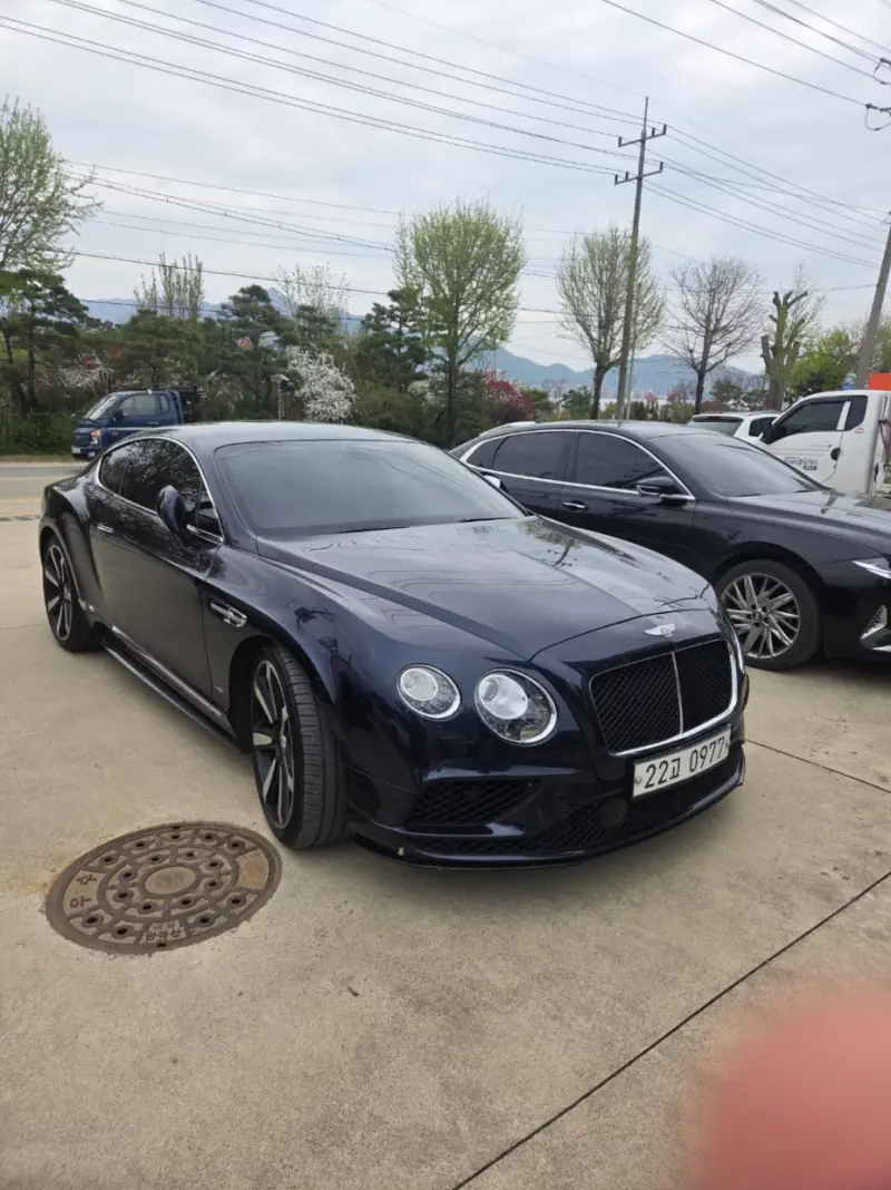 Bentley Continental GT