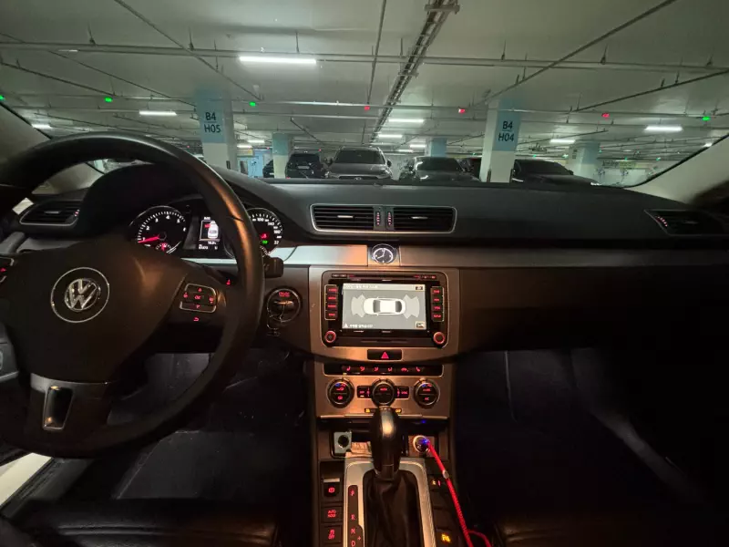 Volkswagen PASSAT CC