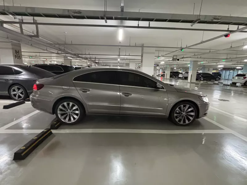 Volkswagen PASSAT CC