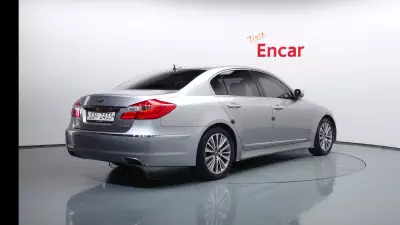 Hyundai Genesis