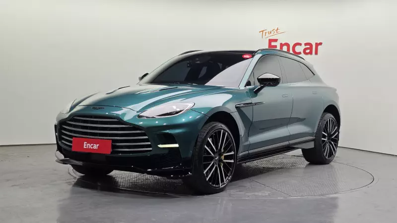 Aston Martin DBX