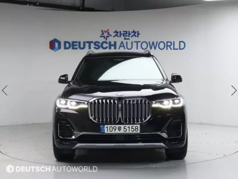 BMW X7