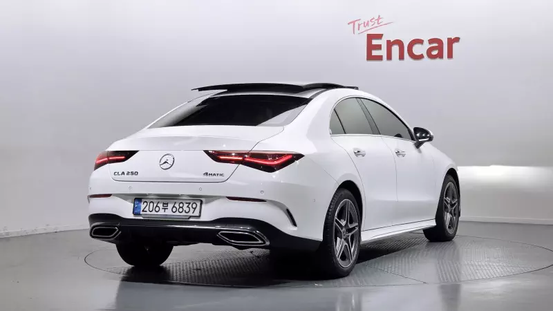 Mercedes-Benz CLA-Class