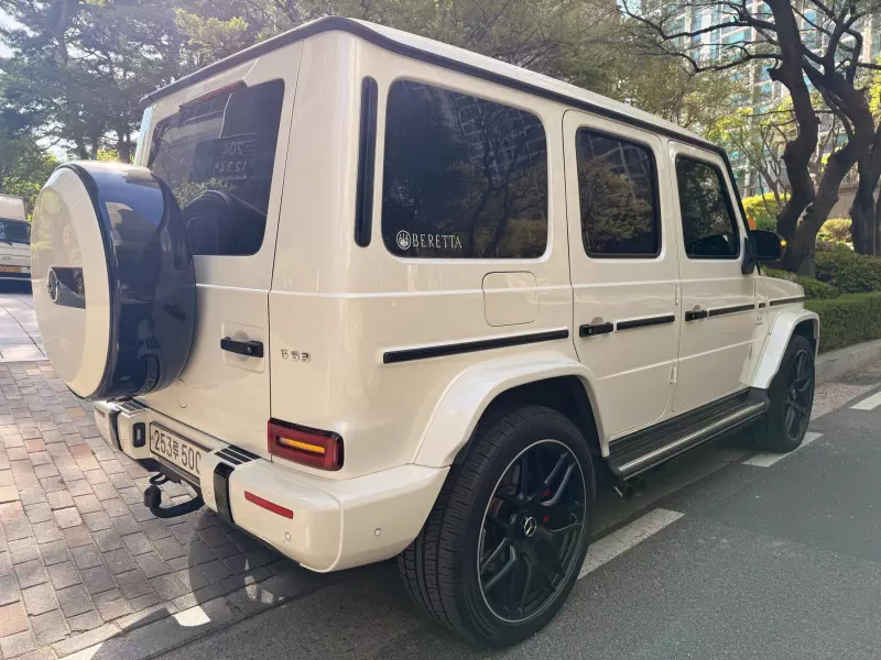 Mercedes-Benz G-Class