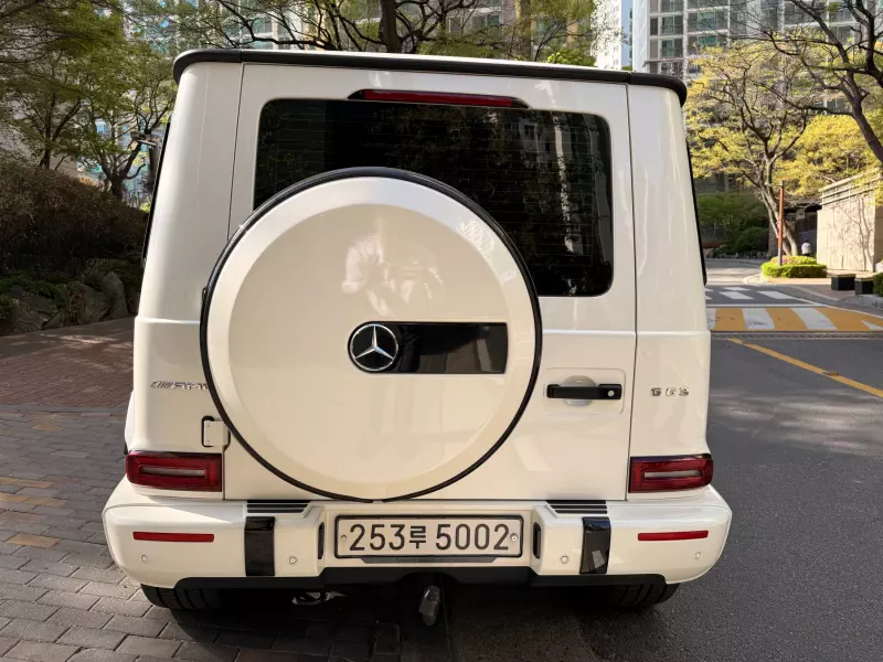 Mercedes-Benz G-Class