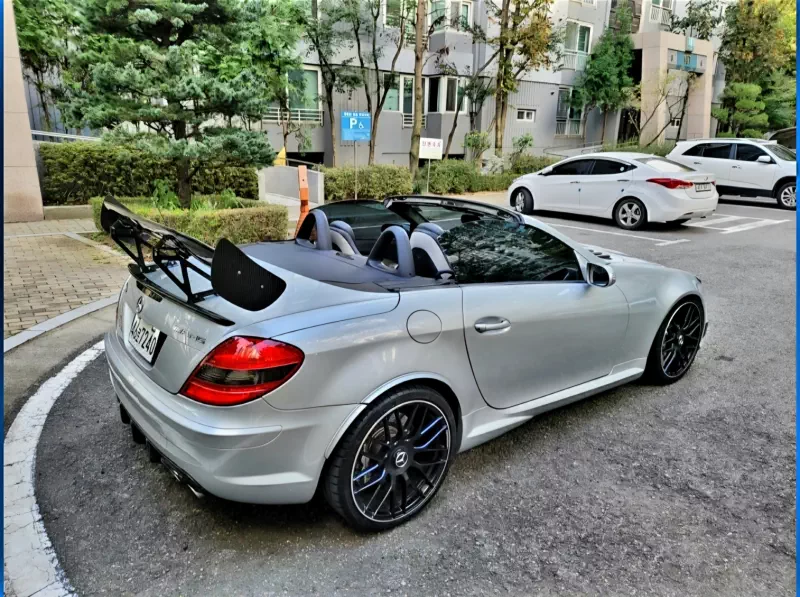 Mercedes-Benz SLK-Class