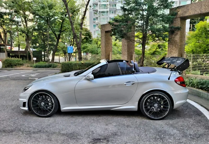 Mercedes-Benz SLK-Class