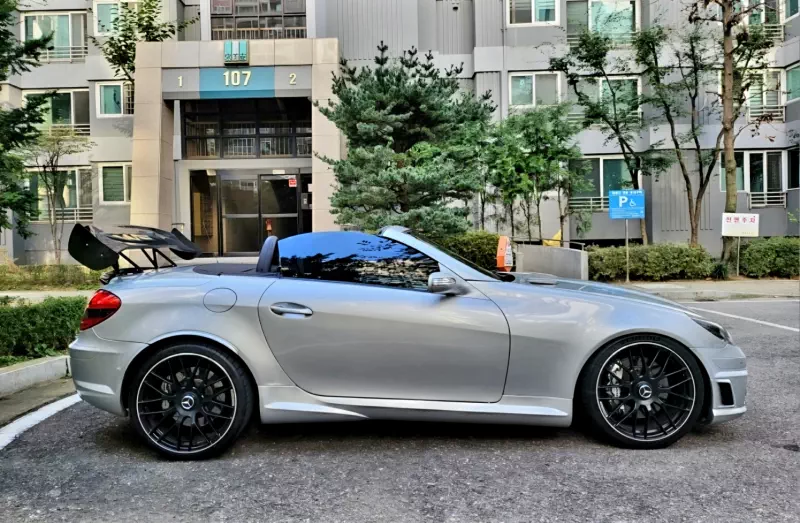 Mercedes-Benz SLK-Class