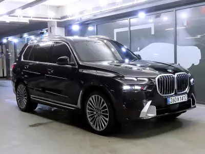 BMW X7