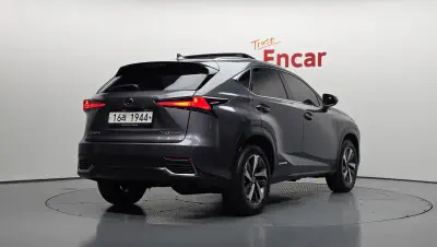Lexus NX300h