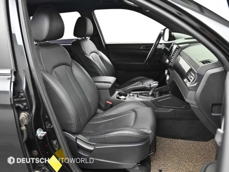 SsangYong Rexton Sports