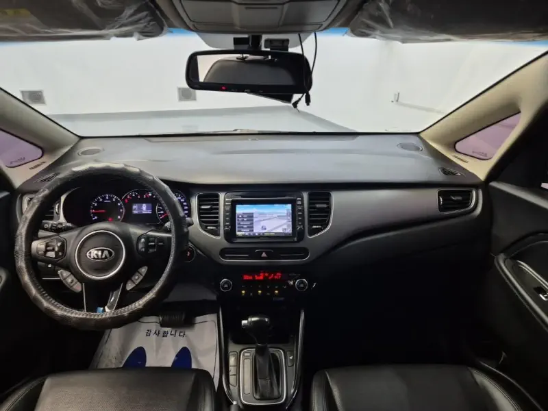 Kia Carens