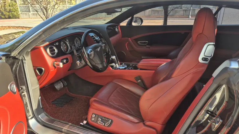 Bentley Continental GT