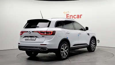 Renault QM6
