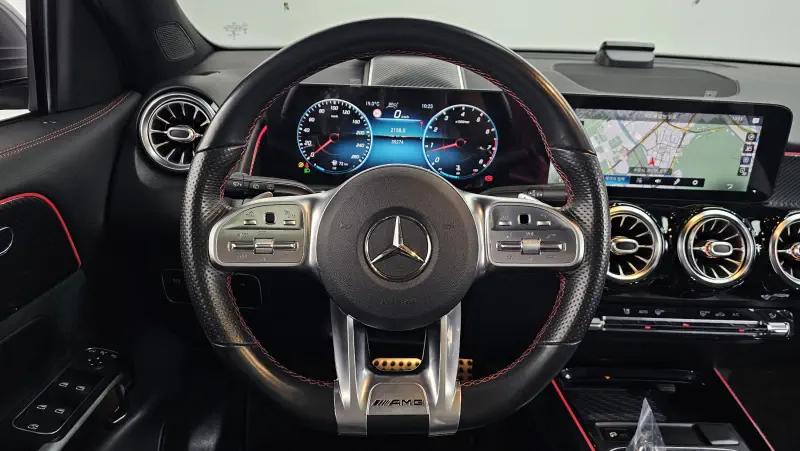 Mercedes-Benz GLB-Class