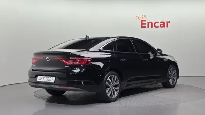 Renault SM6