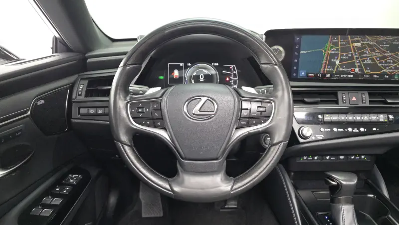 Lexus ES300h