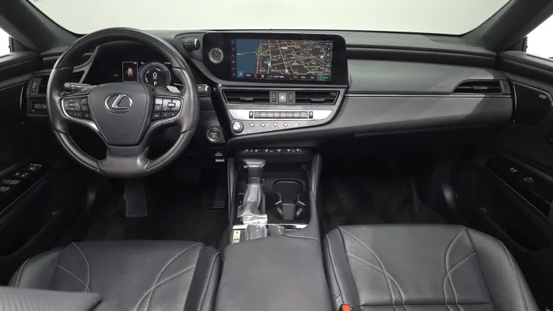 Lexus ES300h