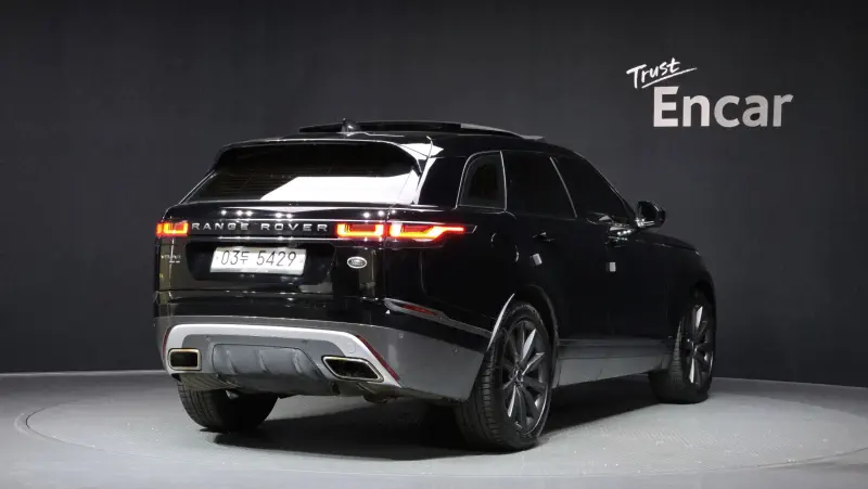 Land Rover RANGE ROVER VELAR