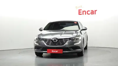 Renault SM6