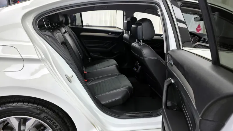 Volkswagen Passat GT