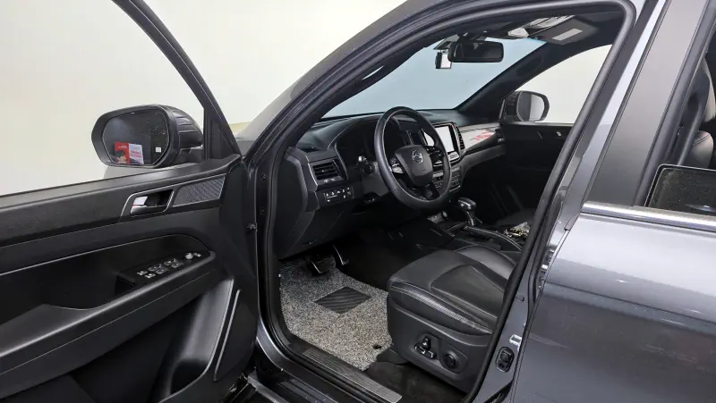 SsangYong Rexton Sports Khan