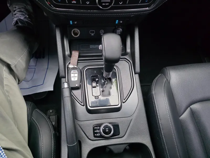 SsangYong Rexton Sports Khan