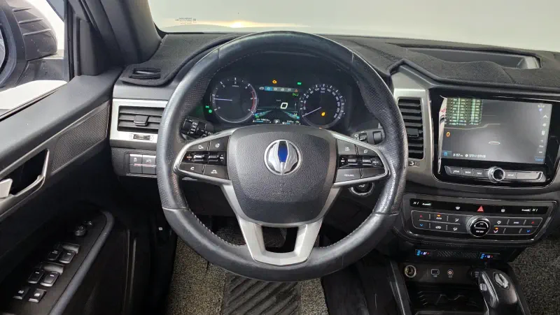 SsangYong Rexton Sports Khan