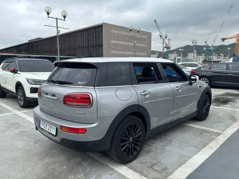 MINI Clubman