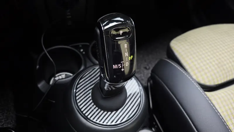 MINI Cooper Convertible