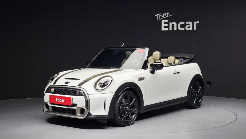 MINI Cooper Convertible