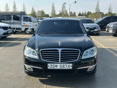 SsangYong Chairman W