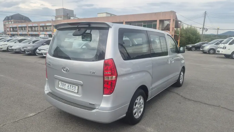 Hyundai Grand Starex