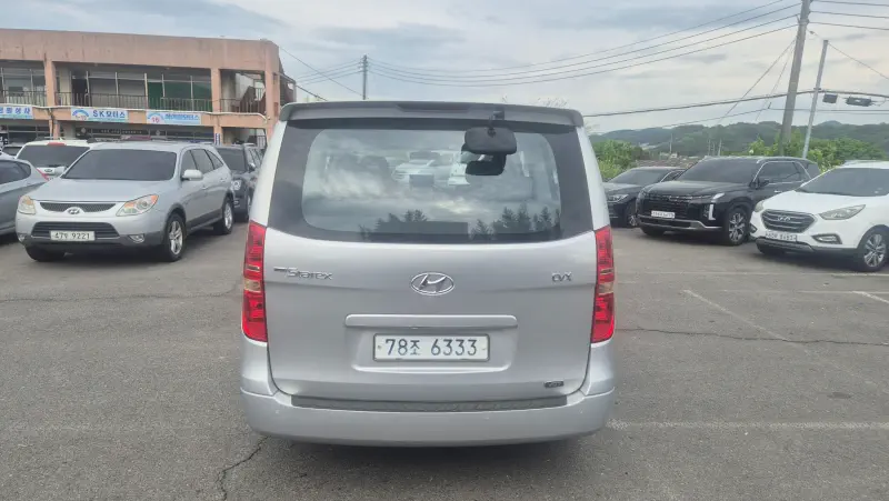 Hyundai Grand Starex