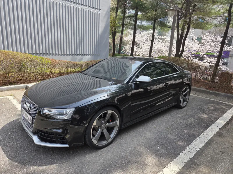 Audi RS5