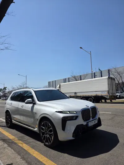 BMW X7