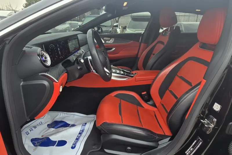 Mercedes-Benz AMG GT