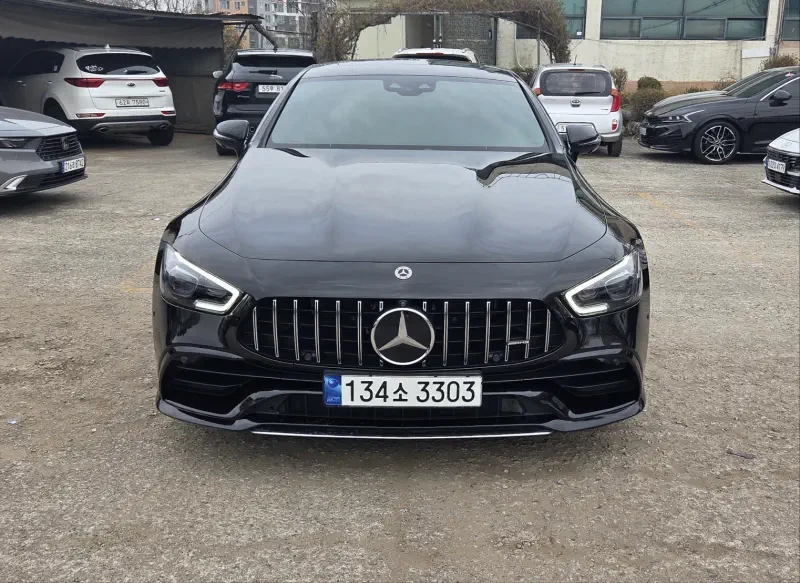 Mercedes-Benz AMG GT