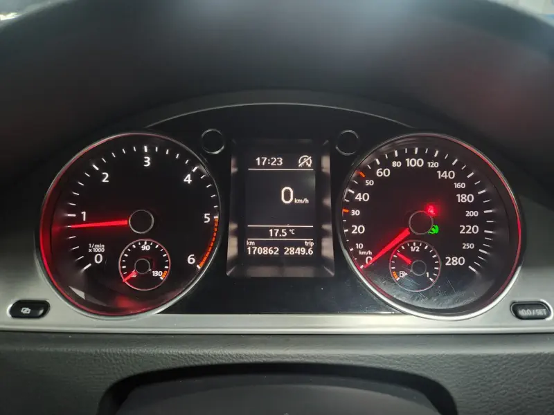 Volkswagen PASSAT CC