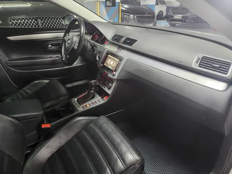 Volkswagen PASSAT CC