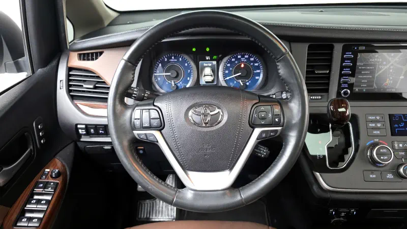 Toyota Sienna
