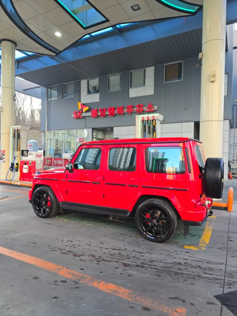 Mercedes-Benz G-Class