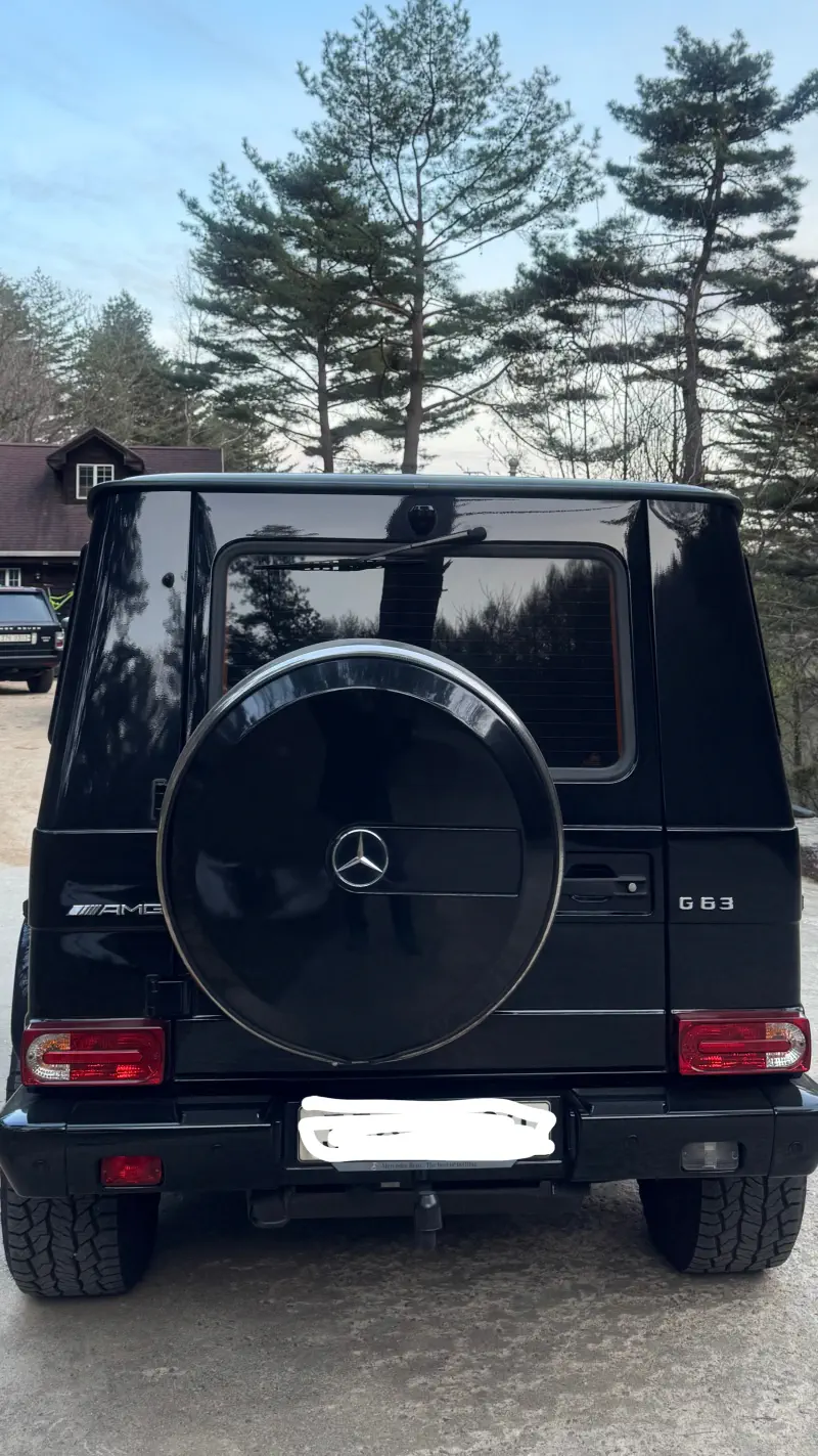 Mercedes-Benz G-Class