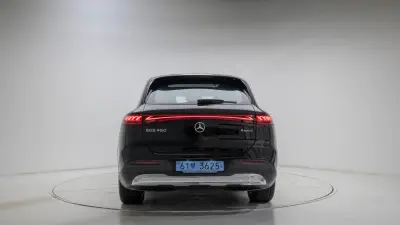 Mercedes-Benz EQS SUV