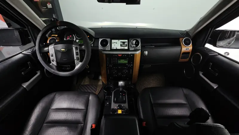 Land Rover DISCOVERY