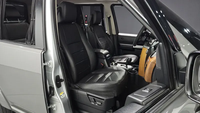 Land Rover DISCOVERY