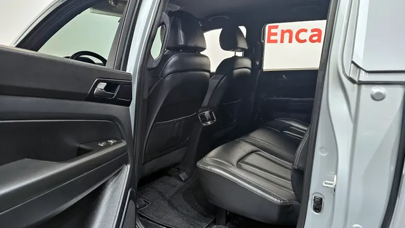 SsangYong Rexton Sports