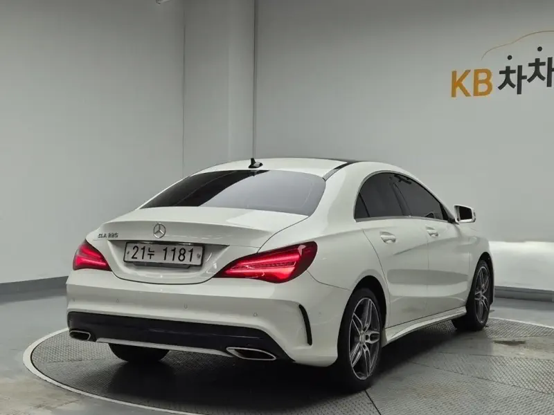 Mercedes-Benz CLA-Class