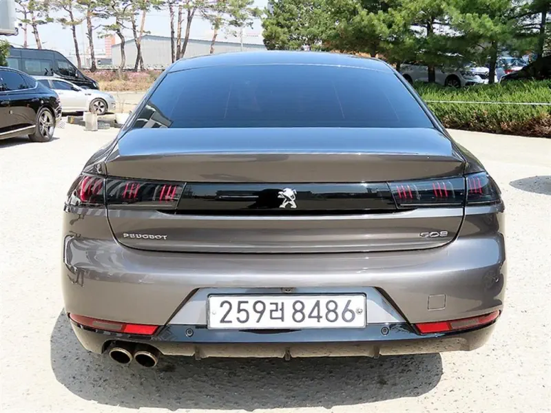 Peugeot 508